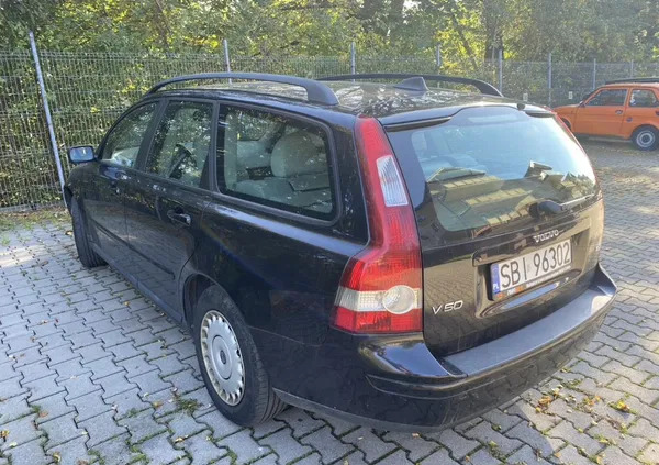 śląskie Volvo V50 cena 6500 przebieg: 285200, rok produkcji 2005 z Biała